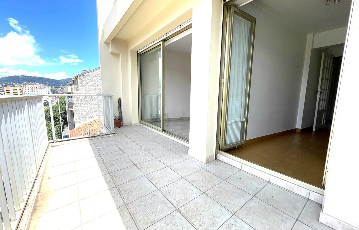 appartement 2 pièces 49 m2 à vendre à Nice (06000)