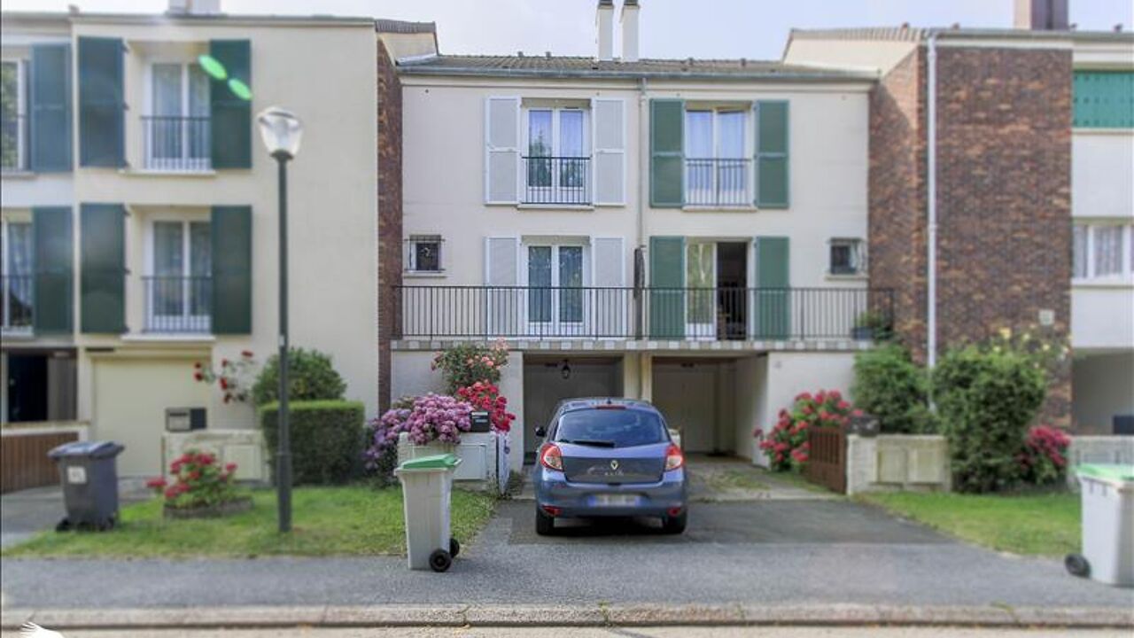 maison 4 pièces 95 m2 à vendre à Élancourt (78990)