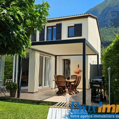 Maison 5 pièces 102 m²