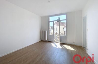 vente appartement 144 800 € à proximité de Saint-Rémy-en-Rollat (03110)