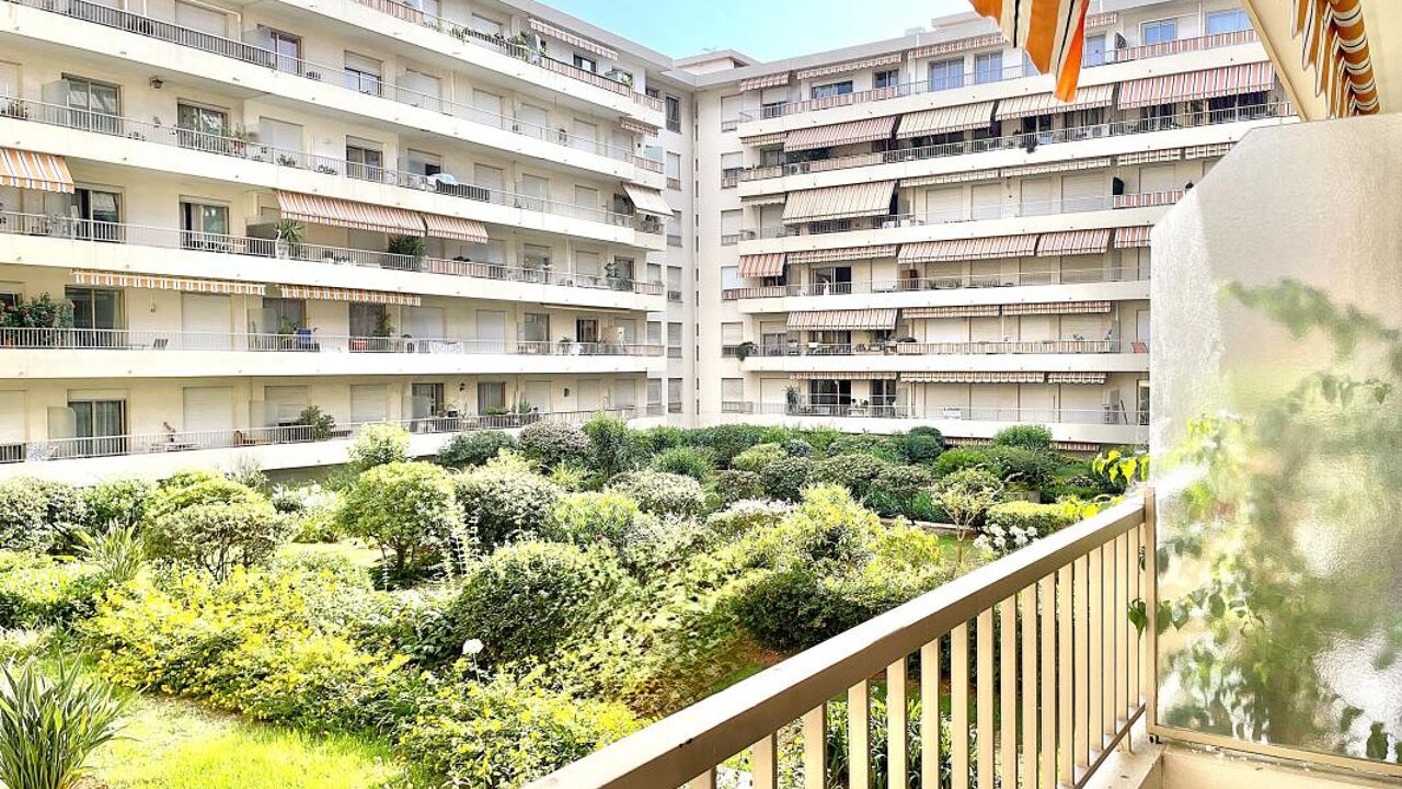 appartement 4 pièces 104 m2 à vendre à Nice (06000)