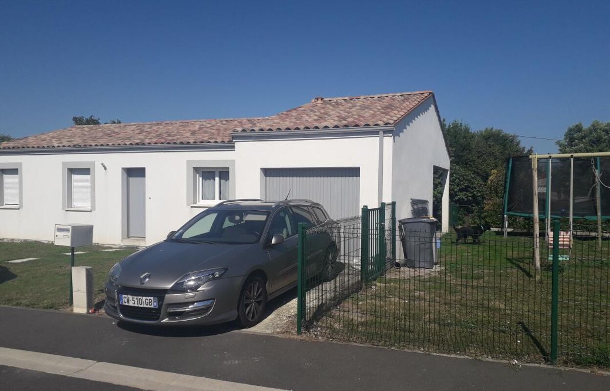 maison 4 pièces 80 m2 à louer à Saint-Agnant (17620)