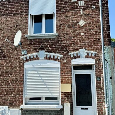 Maison 3 pièces 74500 €