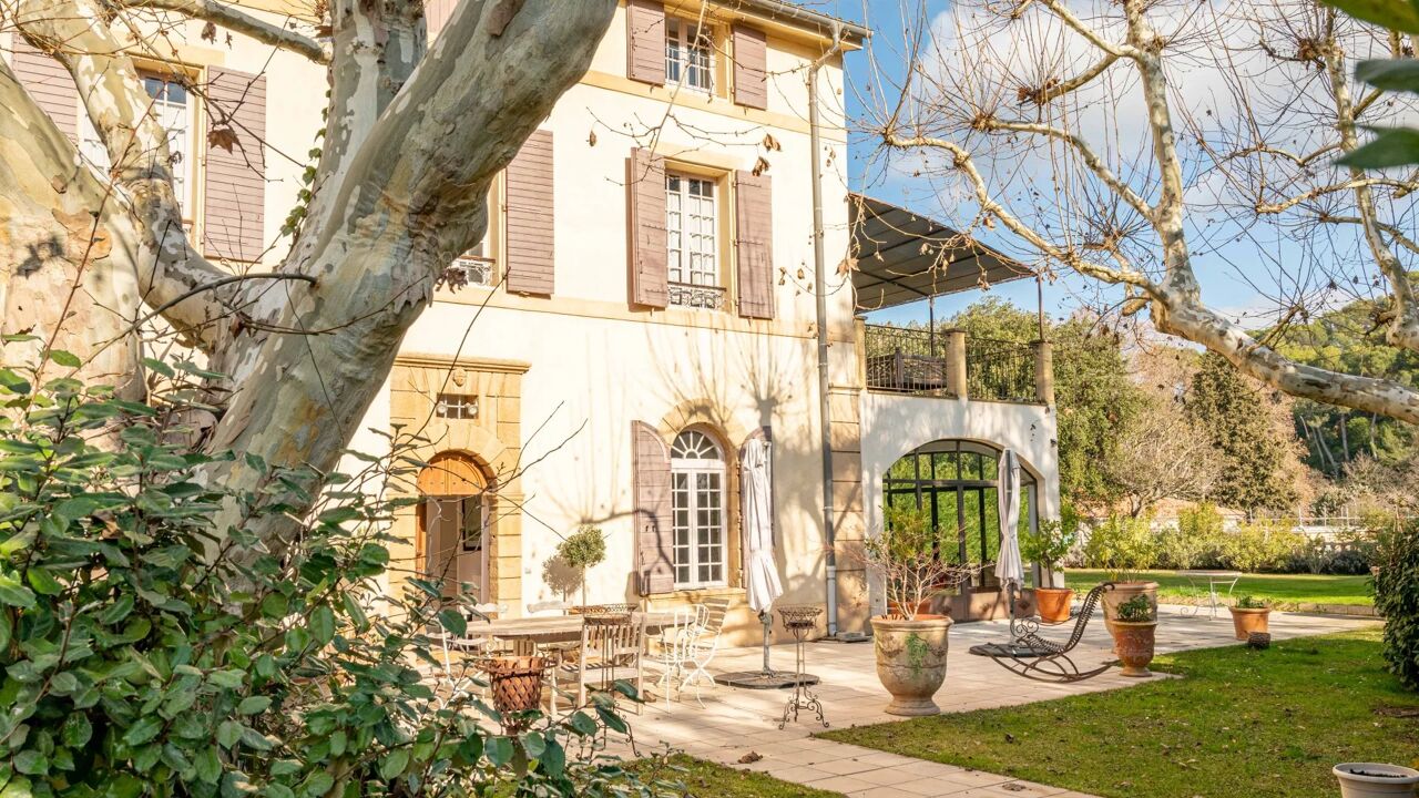 maison 10 pièces 300 m2 à vendre à Aix-en-Provence (13090)