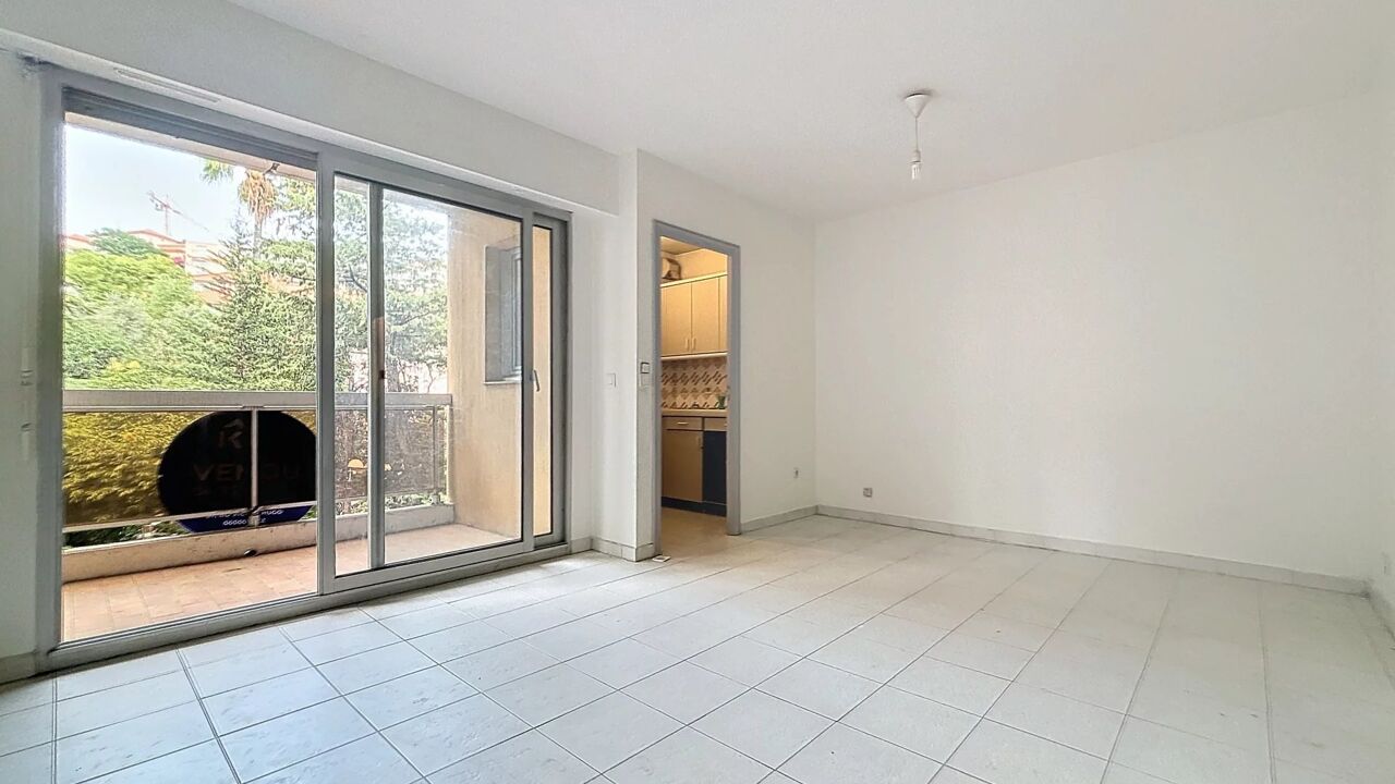 appartement 1 pièces 26 m2 à vendre à Nice (06100)