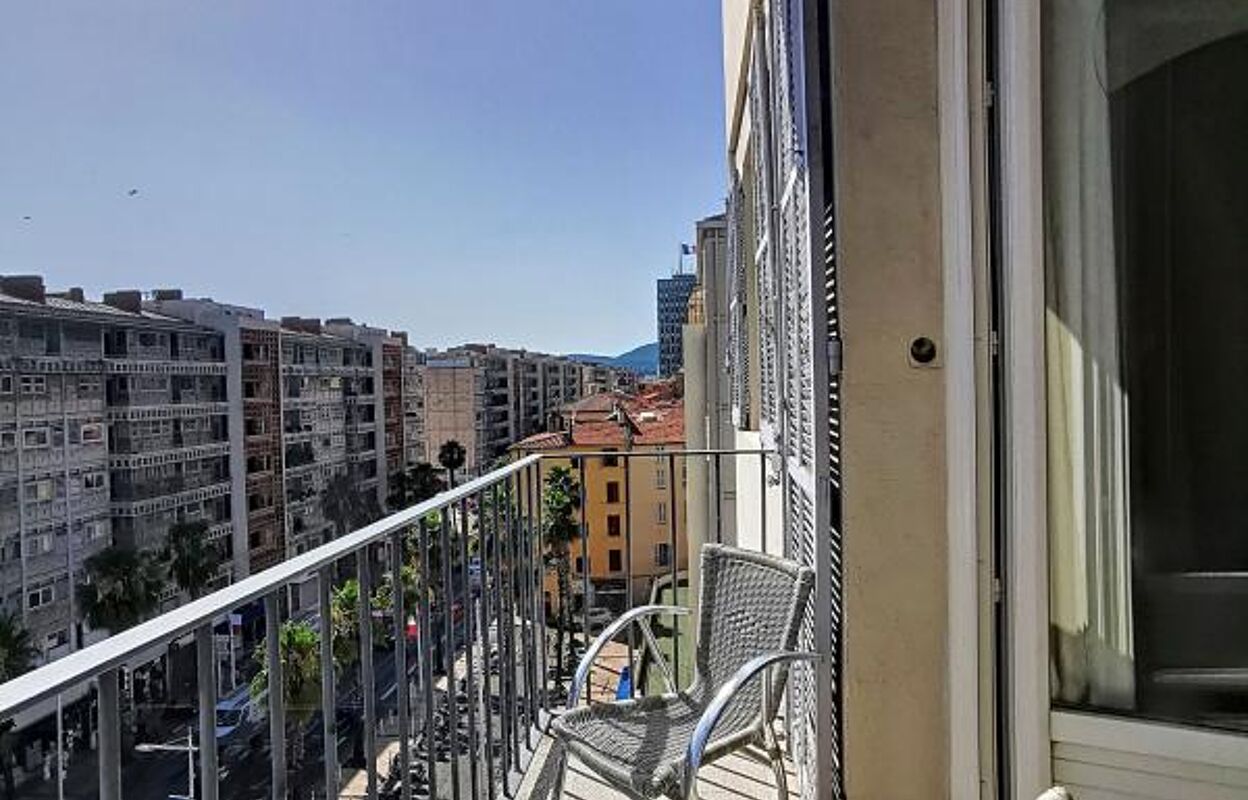 appartement 3 pièces 53 m2 à vendre à Toulon (83000)