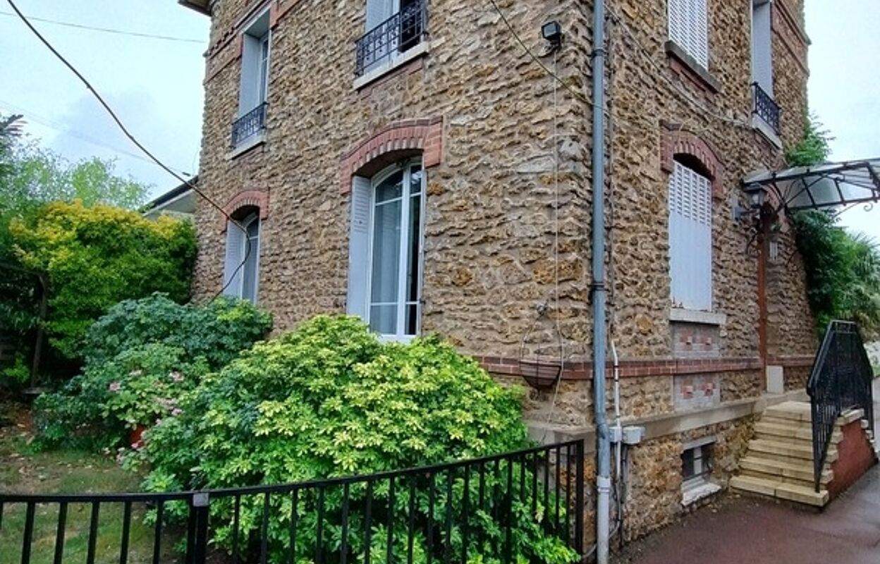 maison 5 pièces 140 m2 à vendre à Vigneux-sur-Seine (91270)