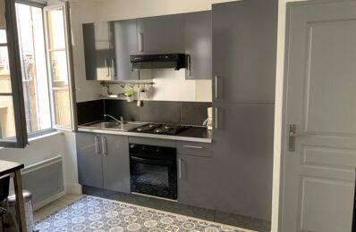 location appartement 630 € CC /mois à proximité de La Barben (13330)