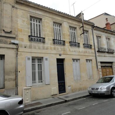 Appartement 3 pièces 820 €