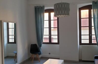 location appartement 430 € CC /mois à proximité de Goudargues (30630)