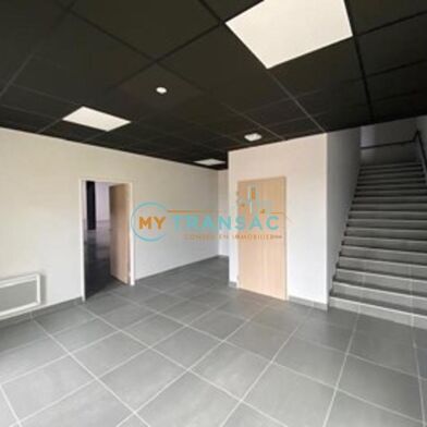 Local industriel  359550 €