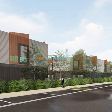 Local industriel  361900 €