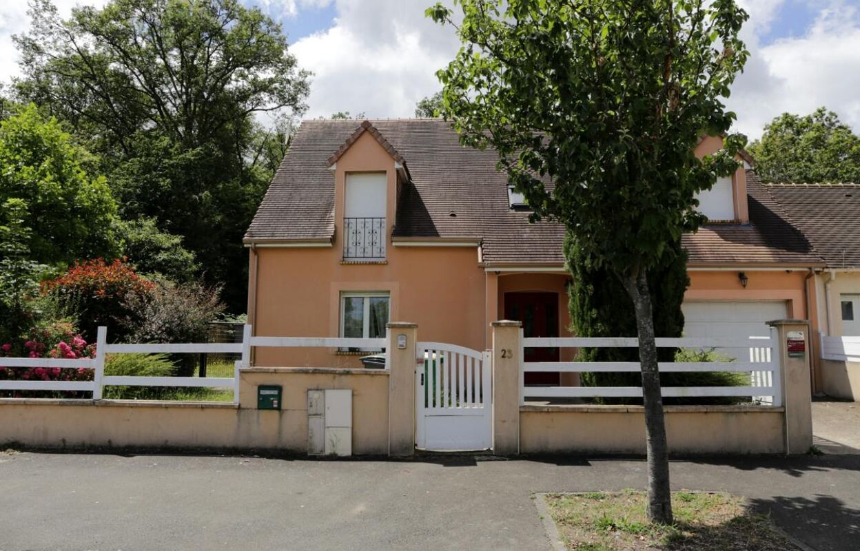 maison  pièces 134 m2 à vendre à Allonnes (72700)