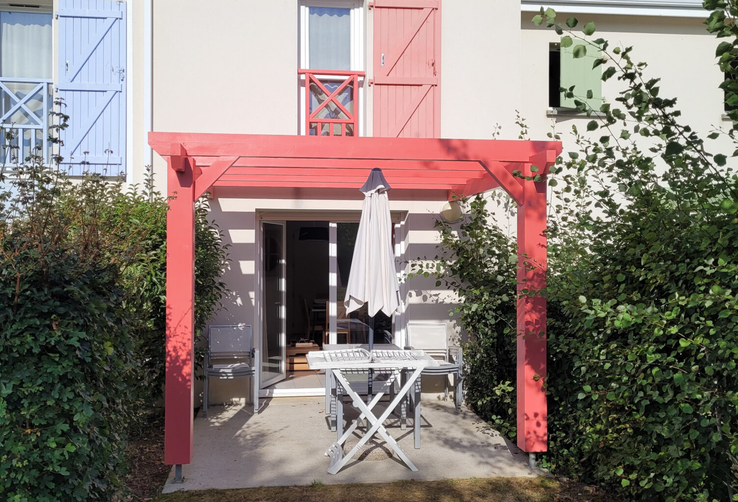 ENTRE BOURGENAY ET LE CHATEAU D'OLONNE — photo 1
