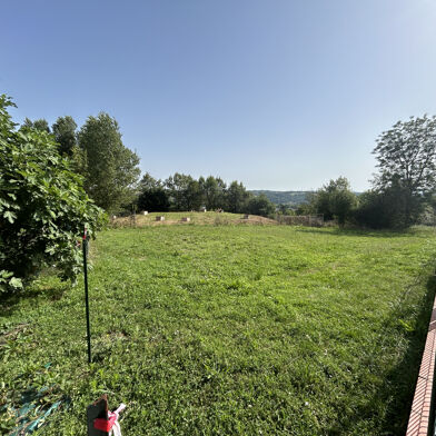 Terrain 659 m²