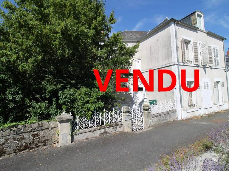 Grande propriété à vendre au centre de Saint-Honoré (Morvan) — photo 1