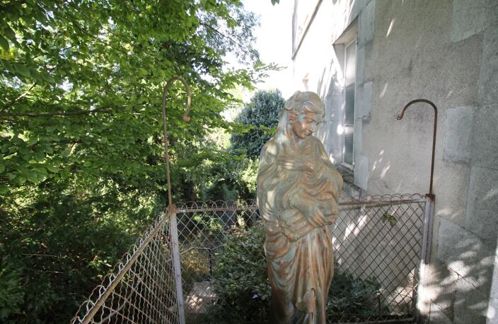 Grande propriété à vendre au centre de Saint-Honoré (Morvan) — photo 5