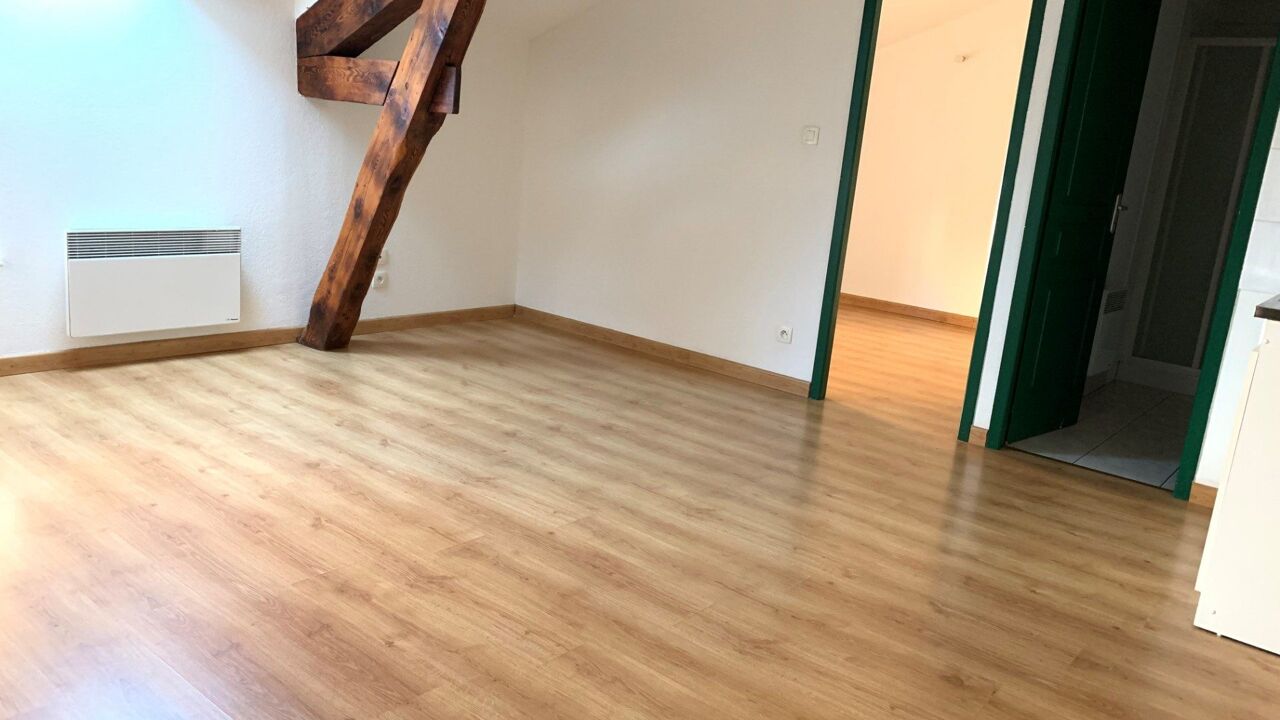 appartement 2 pièces 29 m2 à louer à Aubenas (07200)