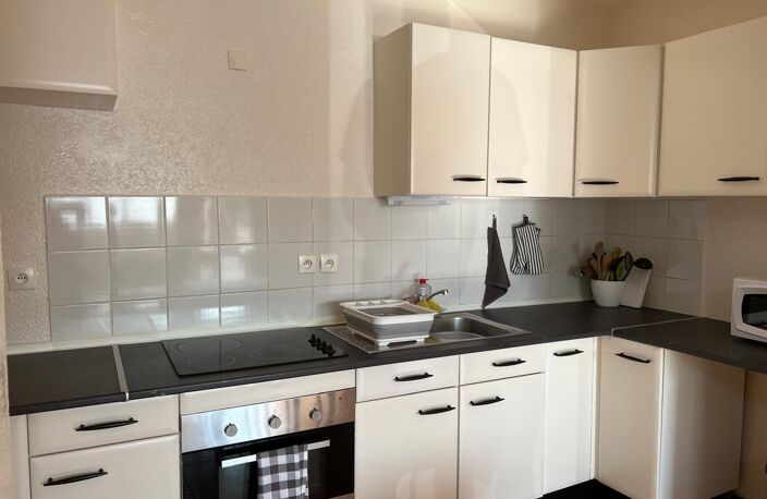 Appartement T2 meublé de 70 m² — photo 2