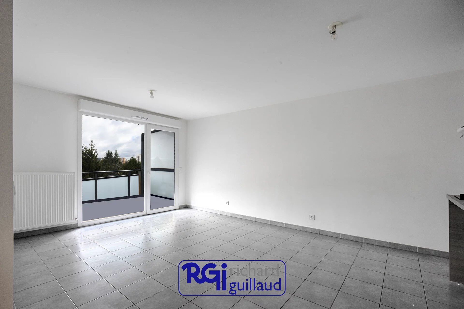 Appartement 3 pièces  à vendre Bourgoin-Jallieu 38300