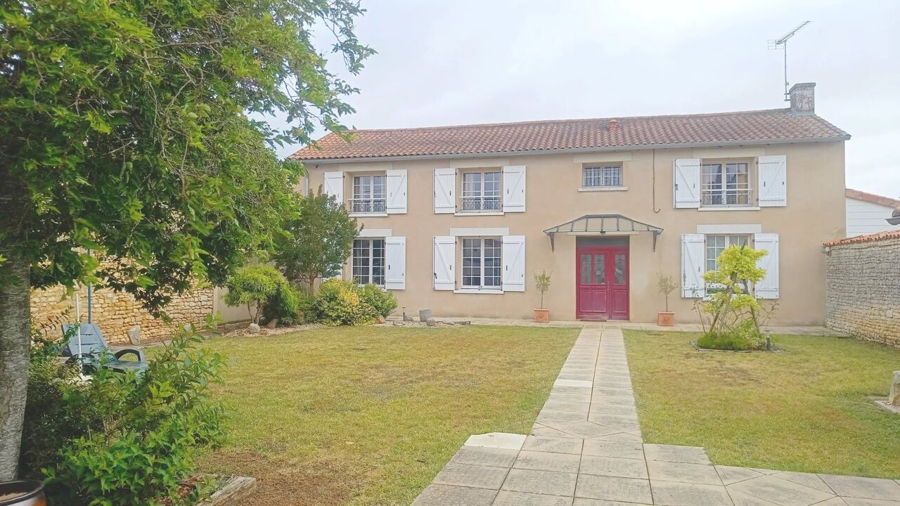 maison 7 pièces 163 m2 à vendre à Chabournay (86380)