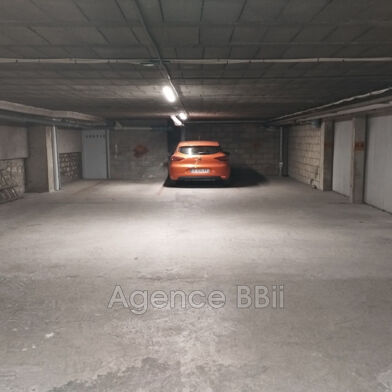 Parking 31 m²