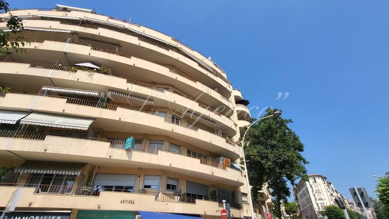 appartement 3 pièces 72 m2 à vendre à Nice (06100)