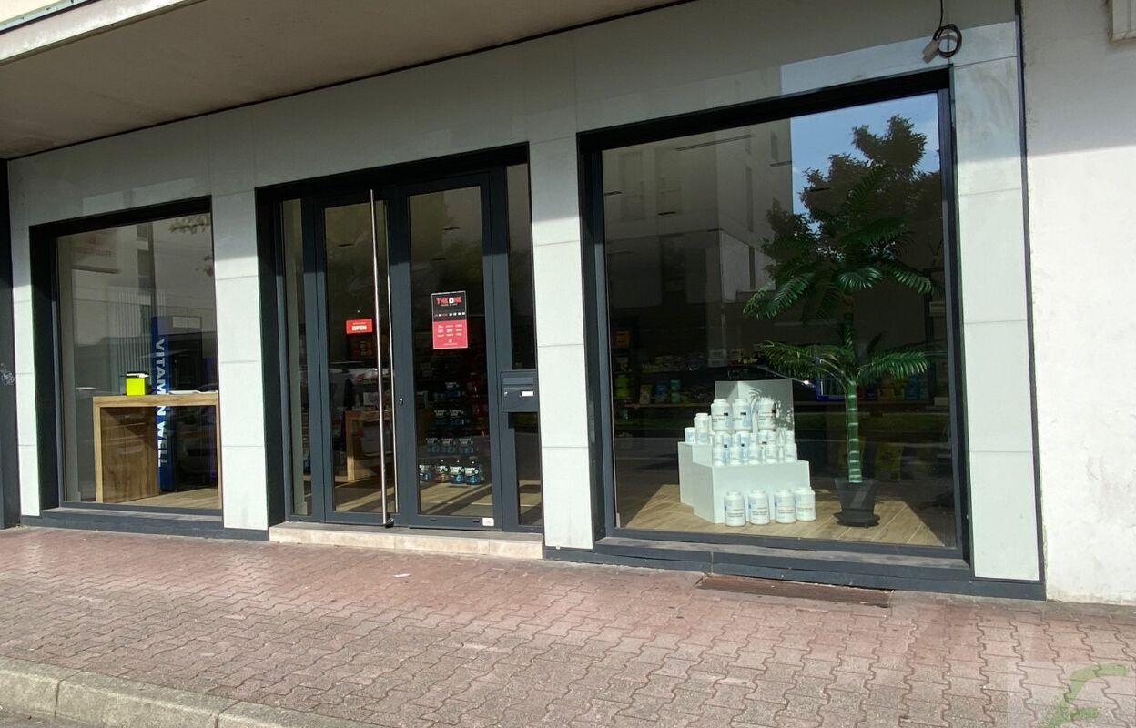 commerce  pièces 70 m2 à vendre à Aix-les-Bains (73100)