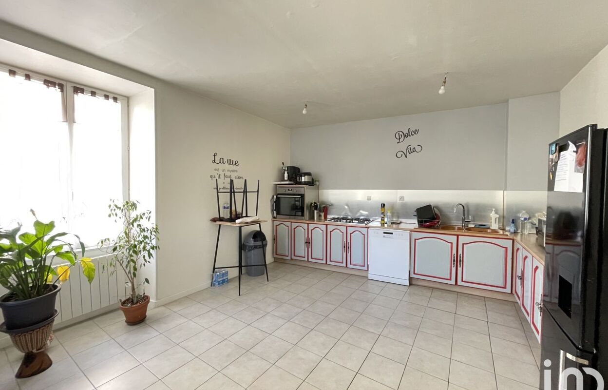 maison 7 pièces 124 m2 à vendre à Béthines (86310)