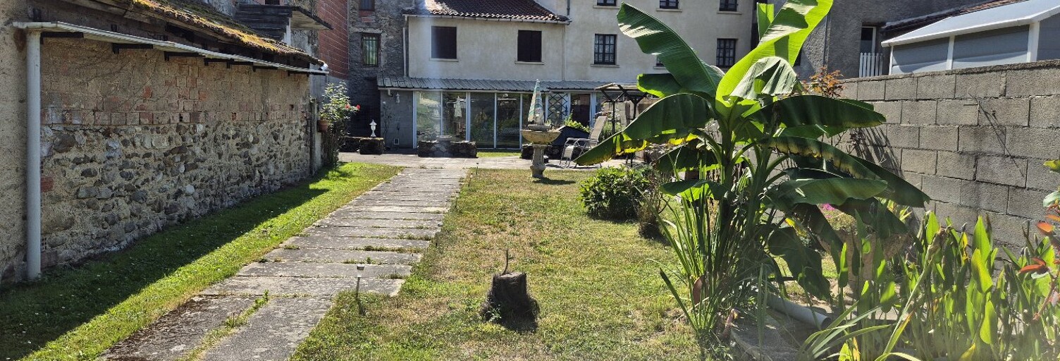 Maison 4 Pièces 134 m² à vendre à Saint-Paul-de-Jarrat (09000)