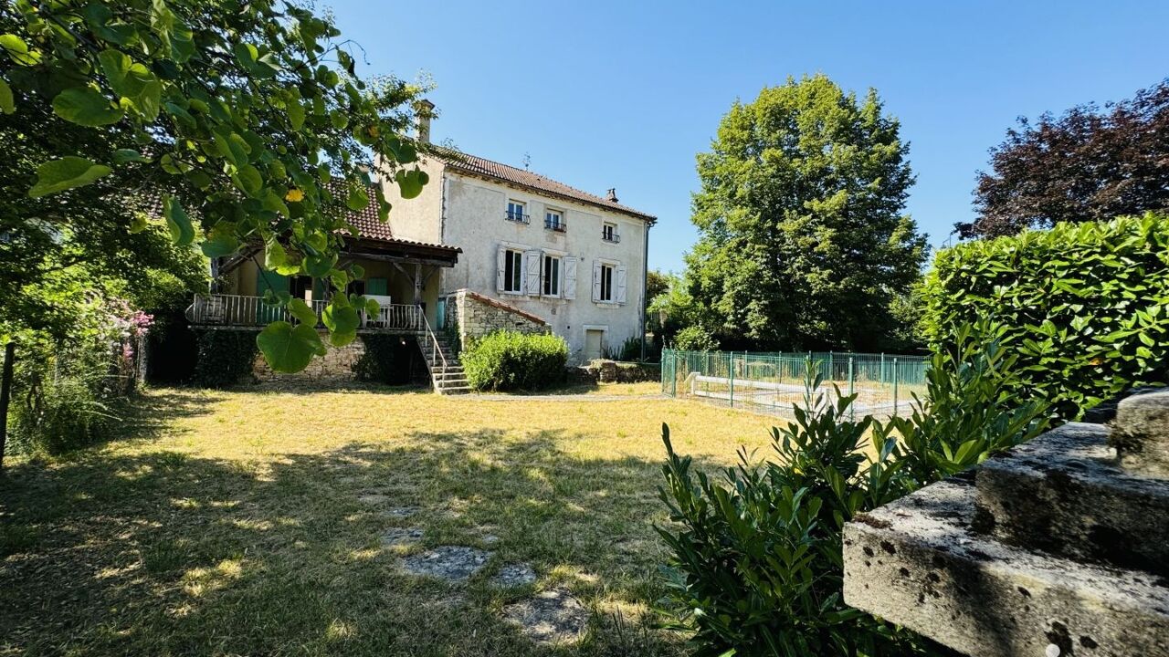 maison 9 pièces 248 m2 à vendre à Castelfranc (46140)