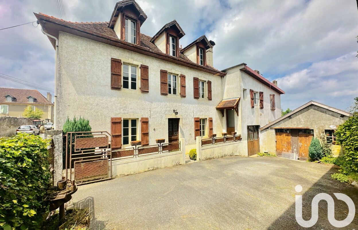 maison 7 pièces 168 m2 à vendre à Lagor (64150)