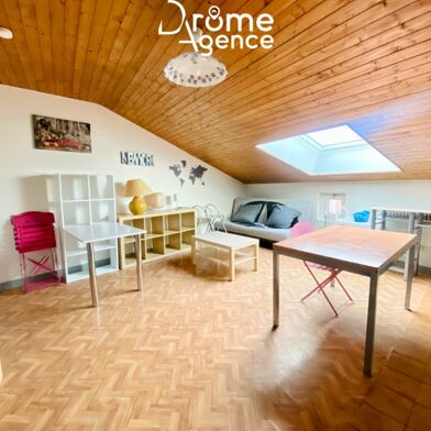 Appartement 2 pièces 530 €