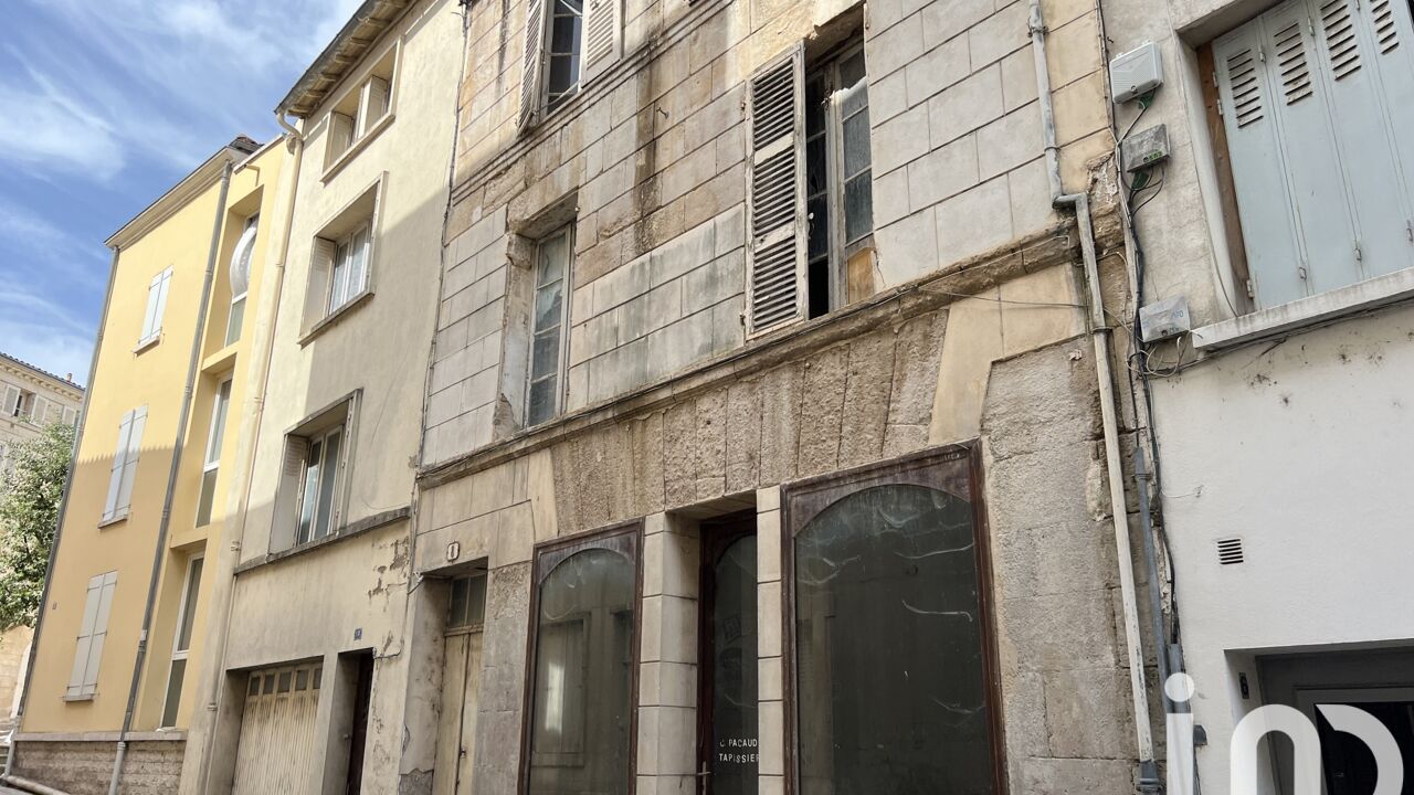 immeuble  pièces 305 m2 à vendre à Niort (79000)