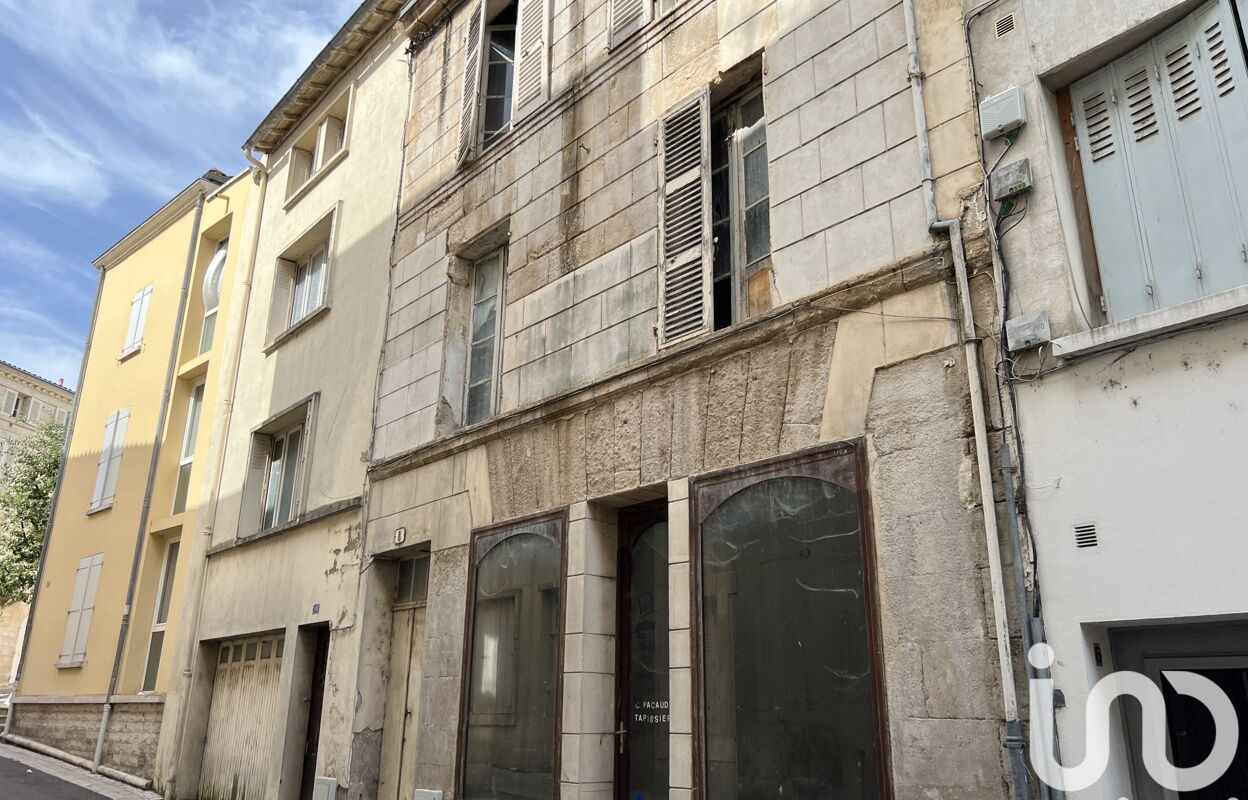 immeuble  pièces 305 m2 à vendre à Niort (79000)