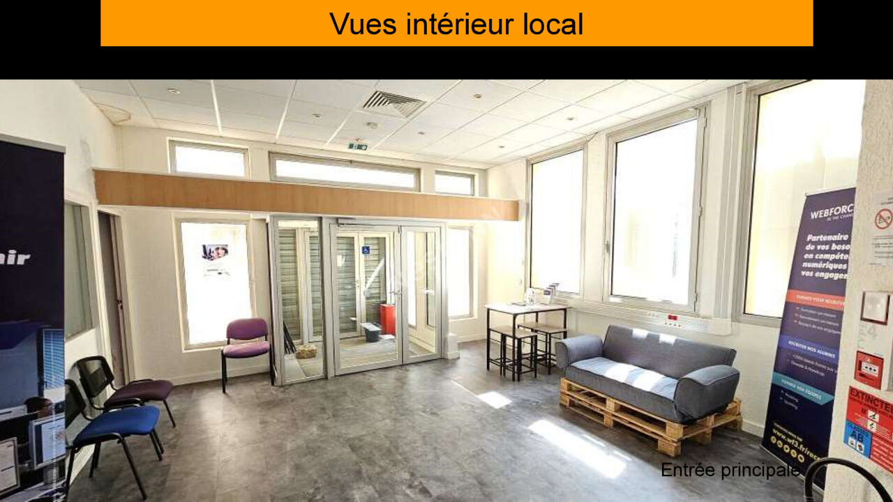 bureau 17 pièces 450 m2 à louer à Toulon (83000)