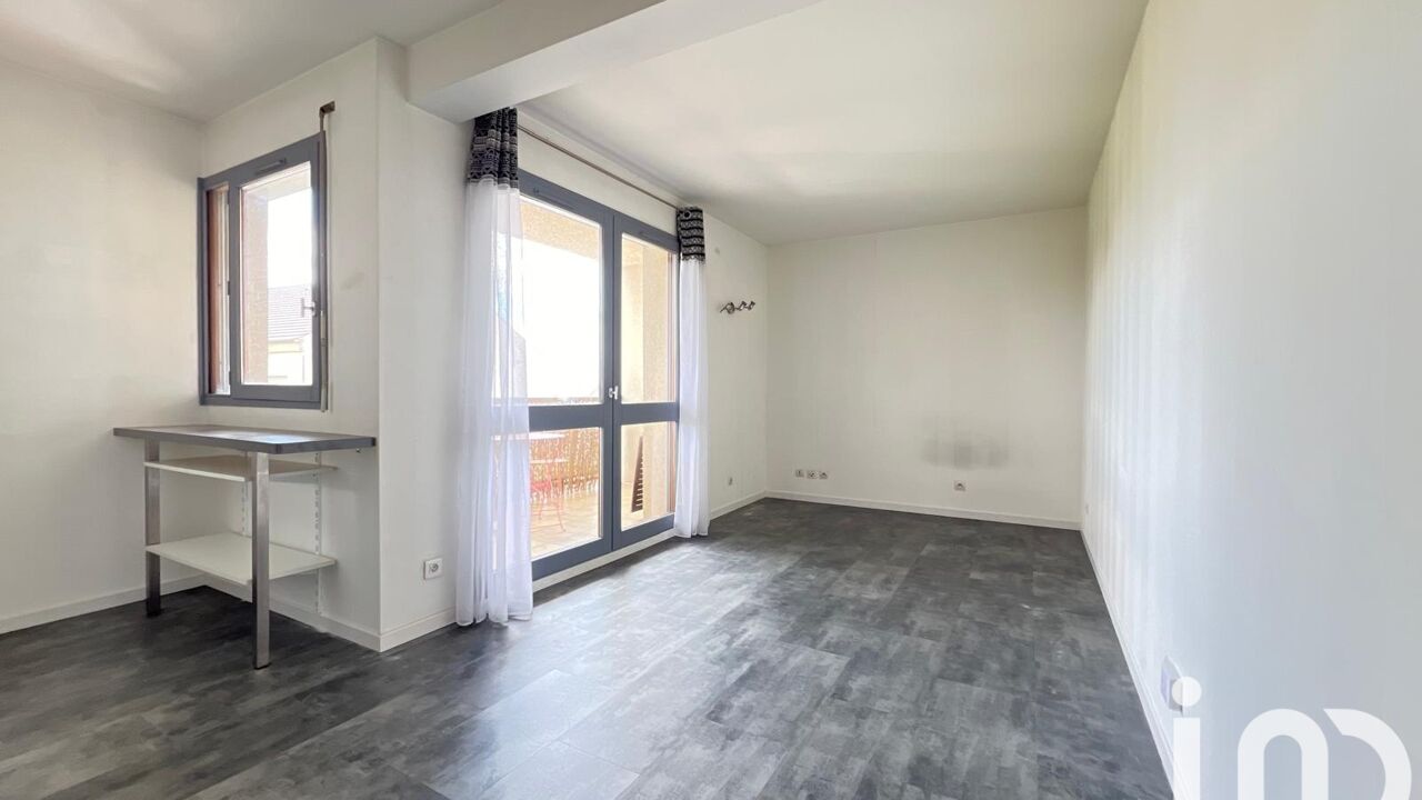 appartement 1 pièces 24 m2 à vendre à Brie-Comte-Robert (77170)