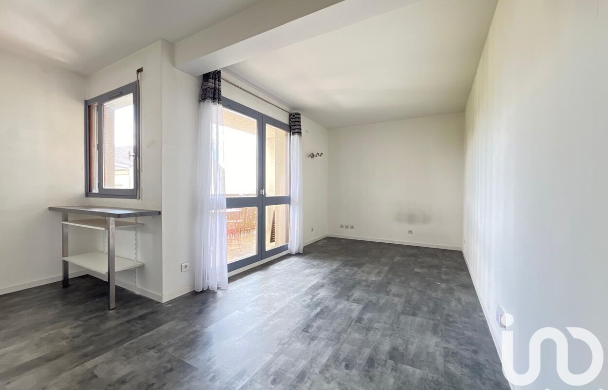 appartement 1 pièces 24 m2 à vendre à Brie-Comte-Robert (77170)