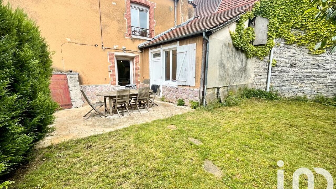 maison 7 pièces 220 m2 à vendre à Essoyes (10360)