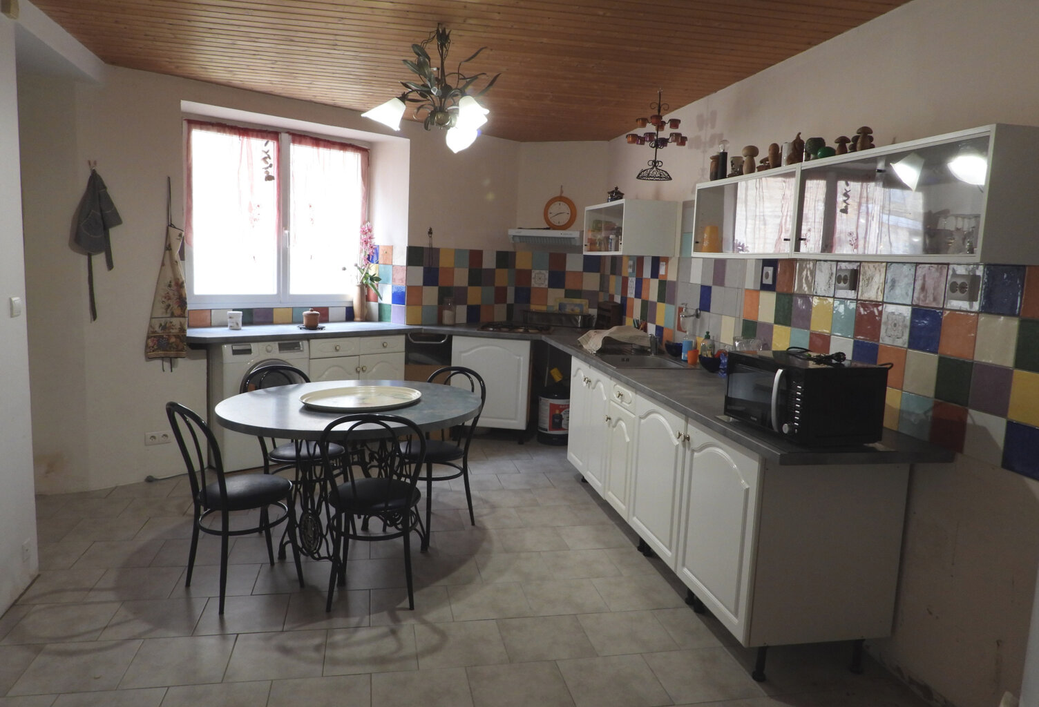 CENTRE BOURG AVRILLÉ, PROCHE BORD DE MER — photo 1