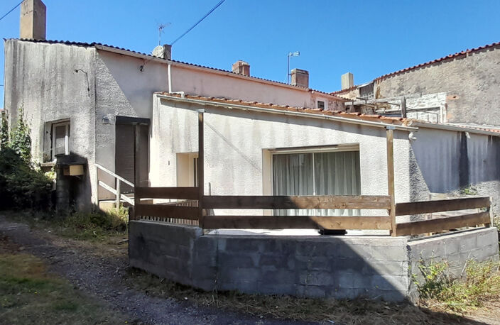 CENTRE BOURG AVRILLÉ, PROCHE BORD DE MER — photo 5