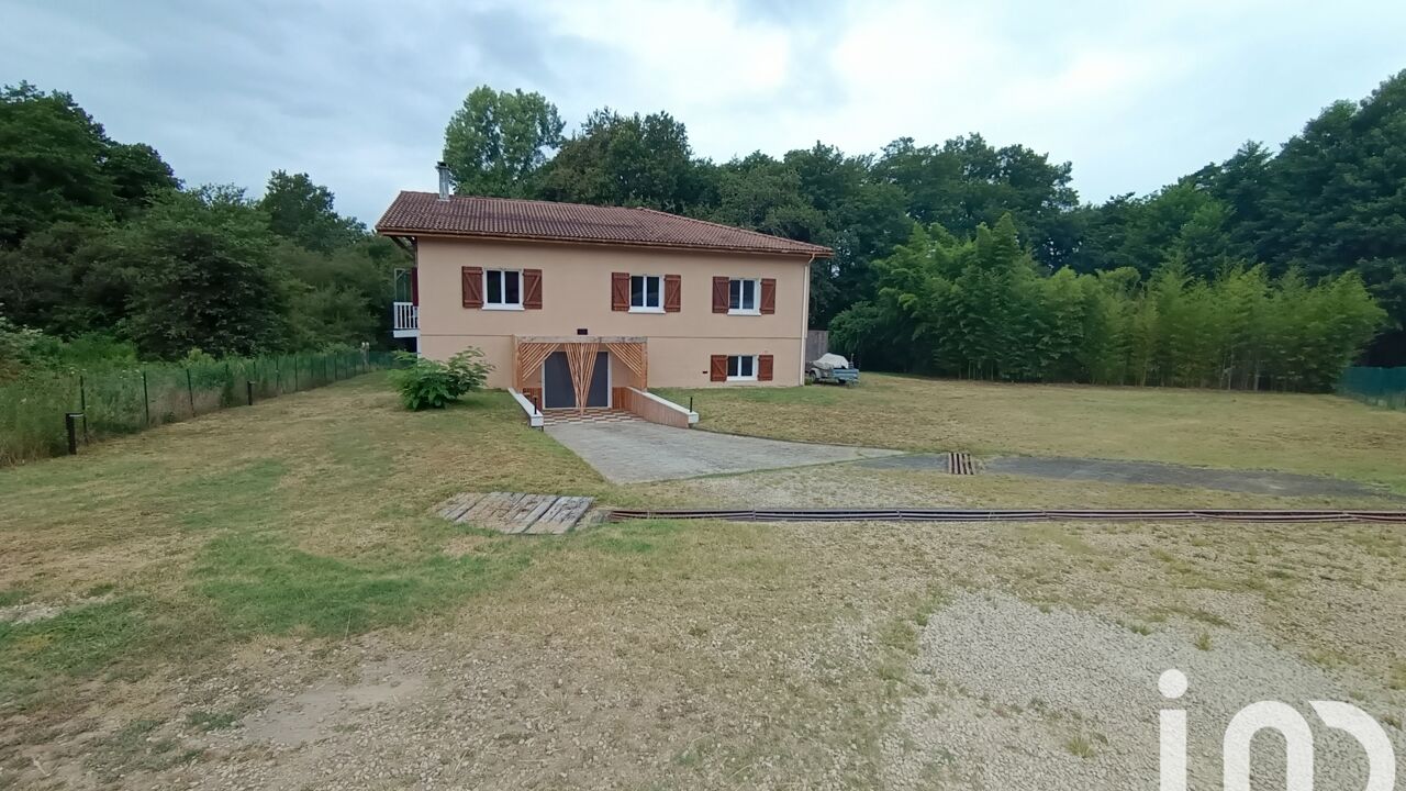 maison 9 pièces 227 m2 à vendre à Geloux (40090)