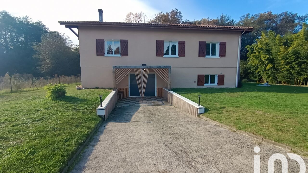 maison 9 pièces 227 m2 à vendre à Geloux (40090)