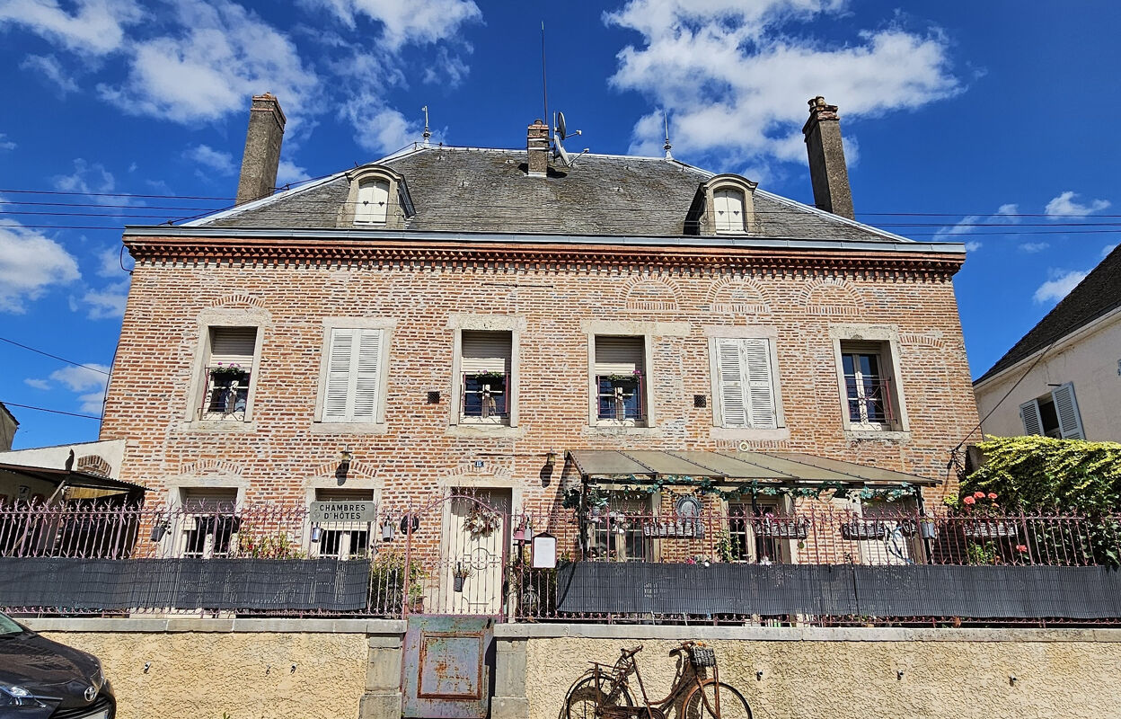 maison 11 pièces 264 m2 à vendre à Beaune (21200)