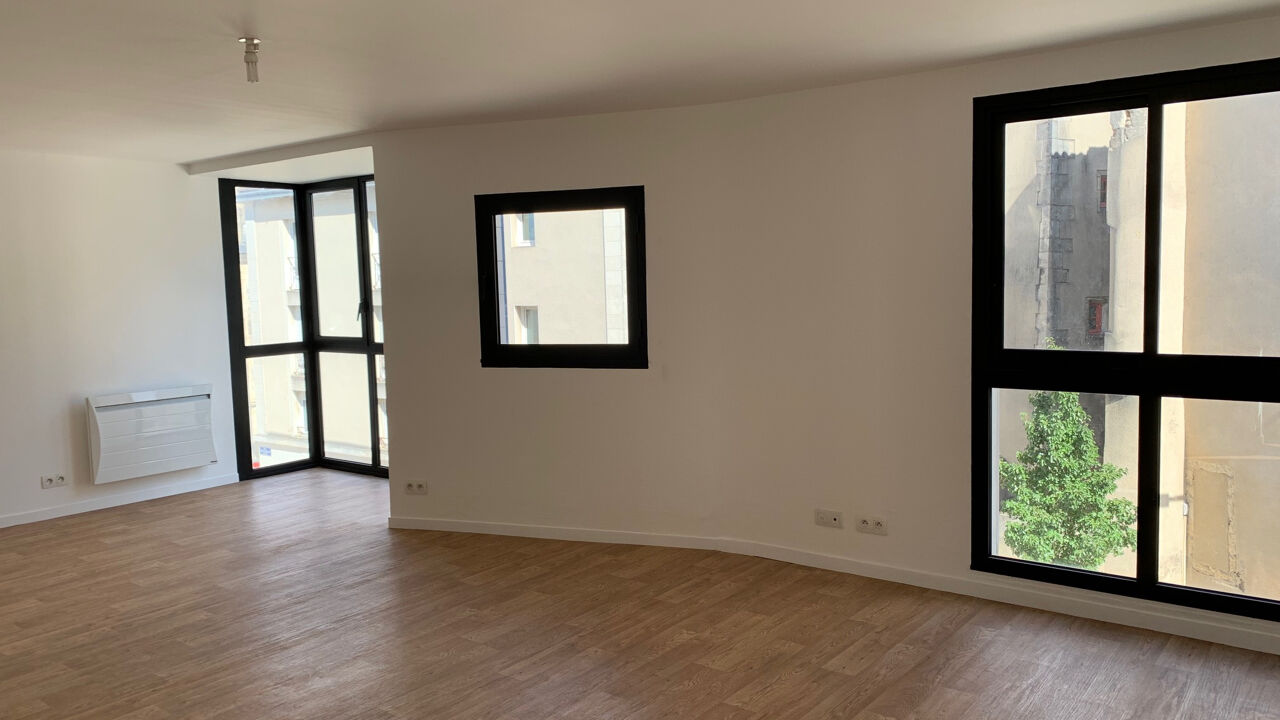 appartement 3 pièces 80 m2 à louer à Poitiers (86000)