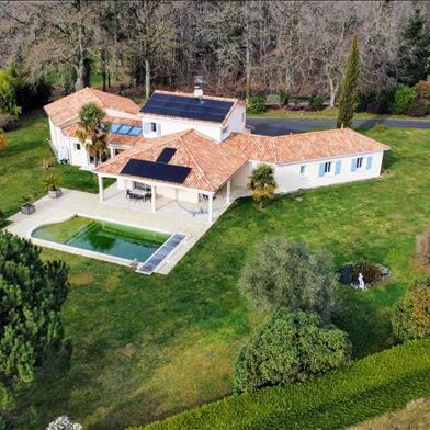 Maison 6 pièces 439950 €