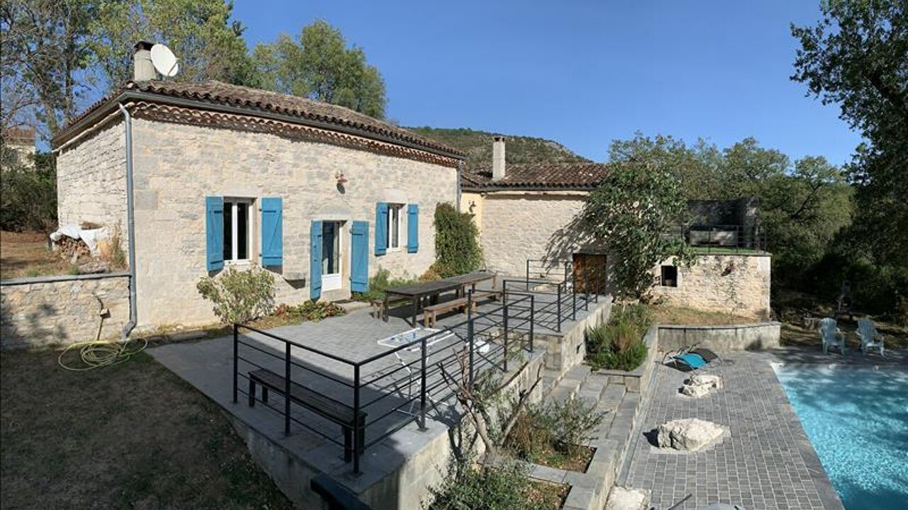 maison 6 pièces 205 m2 à vendre à Cazals (82140)