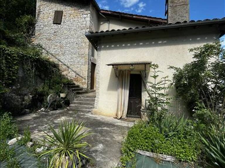 Maison de bourg de 5 pièces principales — photo 1