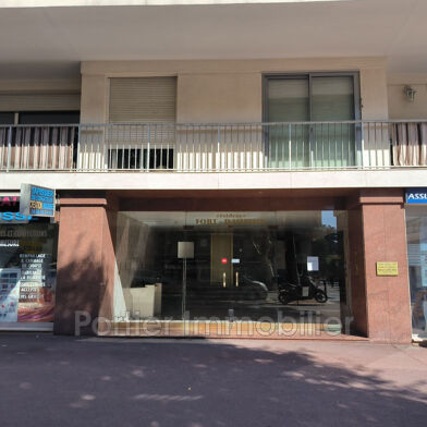 Garage  70 €