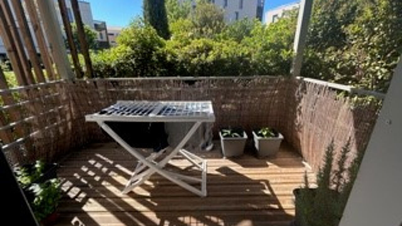 appartement 2 pièces 51 m2 à vendre à Aix-en-Provence (13090)